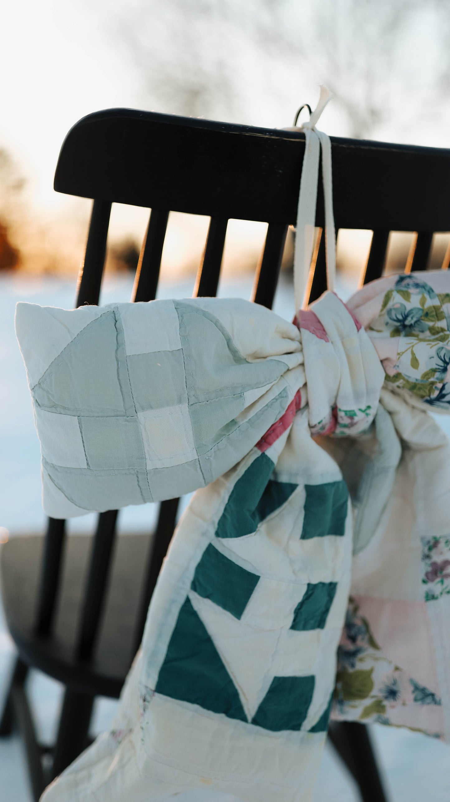 Vintage Patchwork Squares Quilt Bow