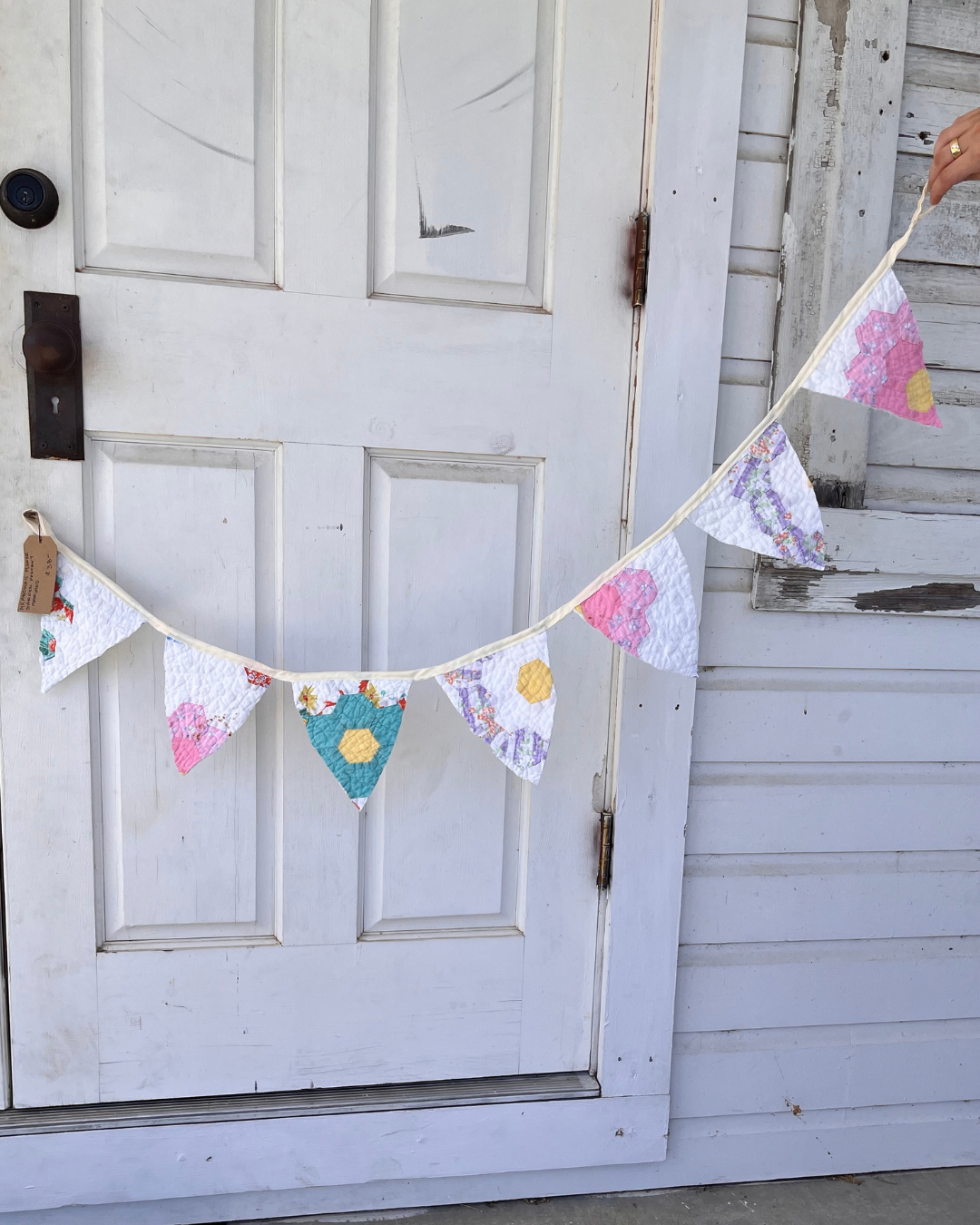 Flower Garden Quilt Garland (02)