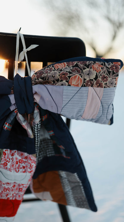 Vintage Schoolhouse Quilt Bow