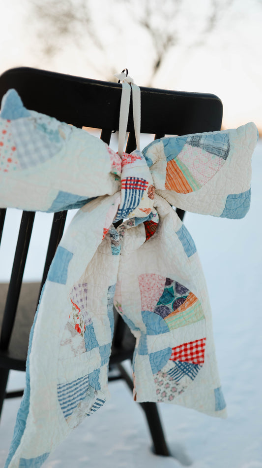 Vintage Multicolor Fan Quilt Bow (01)