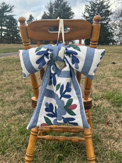 Vintage Blue Floral Quilt Bow