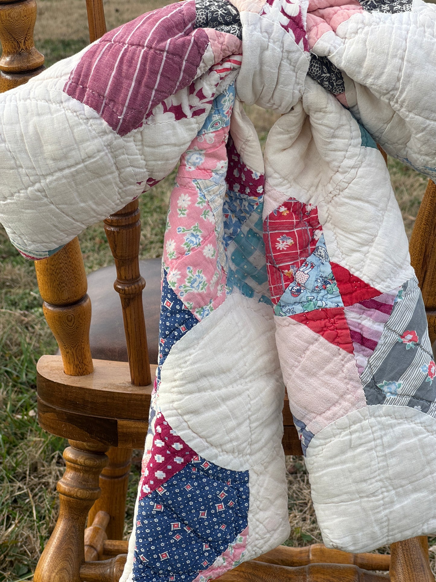 Vintage Snowball Quilt Bow (1)