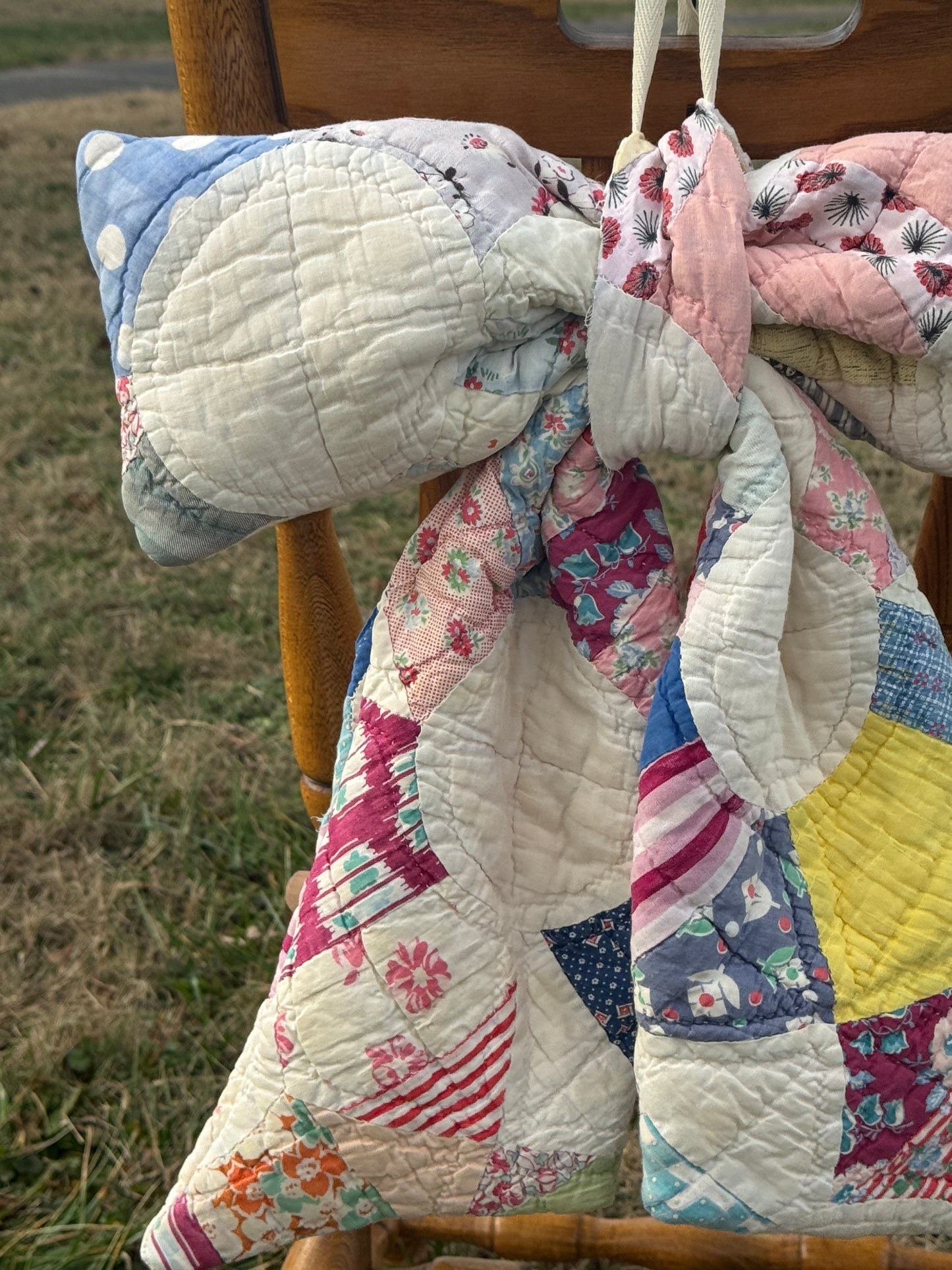 Vintage Snowball Quilt Bow (2)