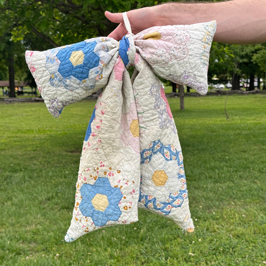 Flower Garden Quilt Bow (02)