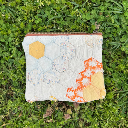 Flower Garden Quilt Pouch (03)