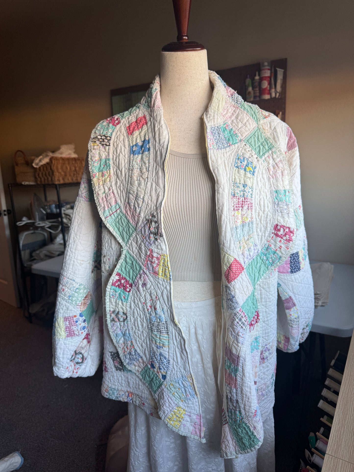 Faye Coat Butter Yellow Interior