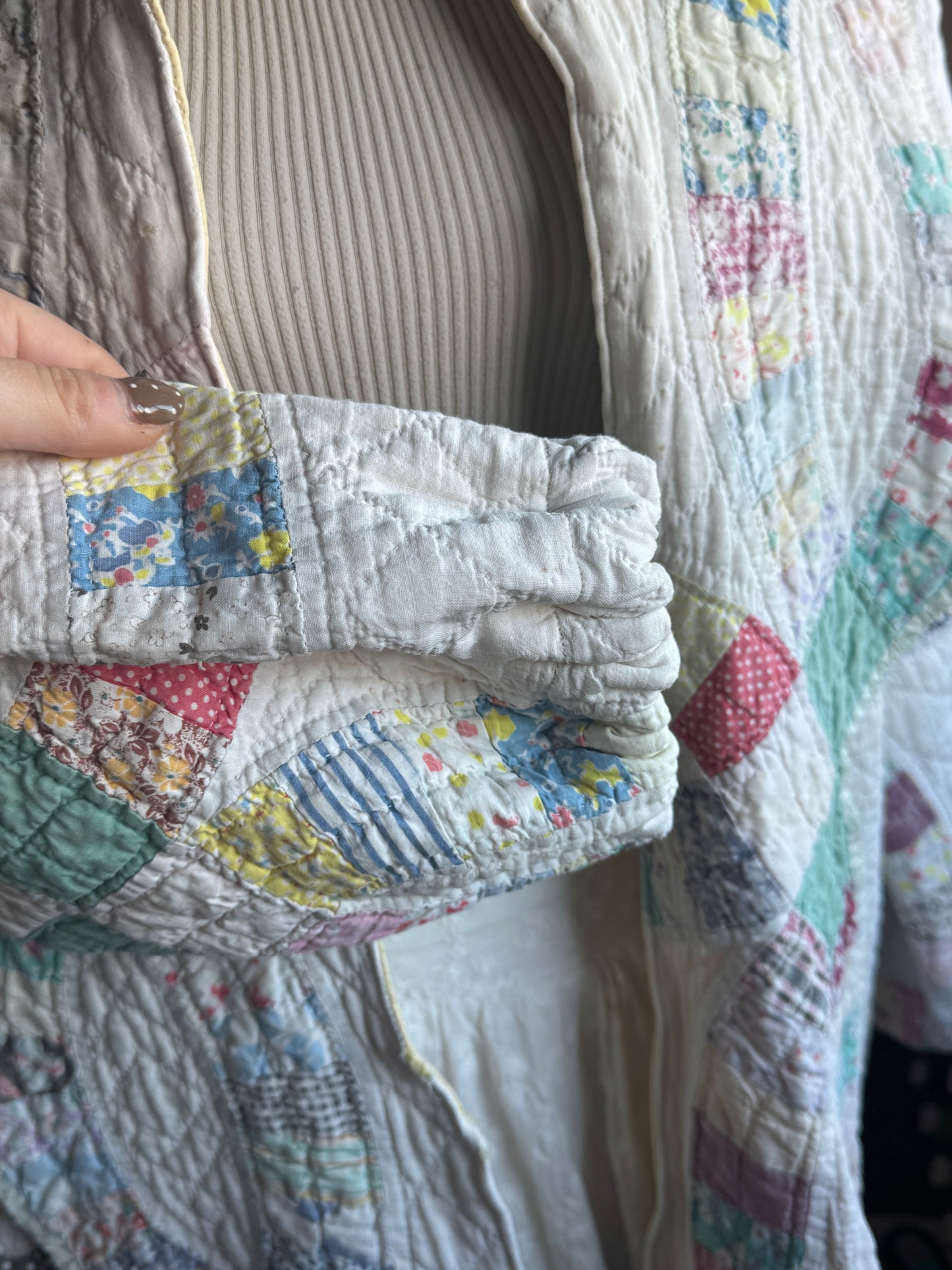 Faye Coat Butter Yellow Interior