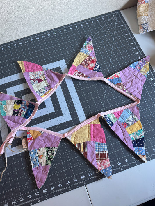 Purple Wedding Ring Quilt Pennant Garland