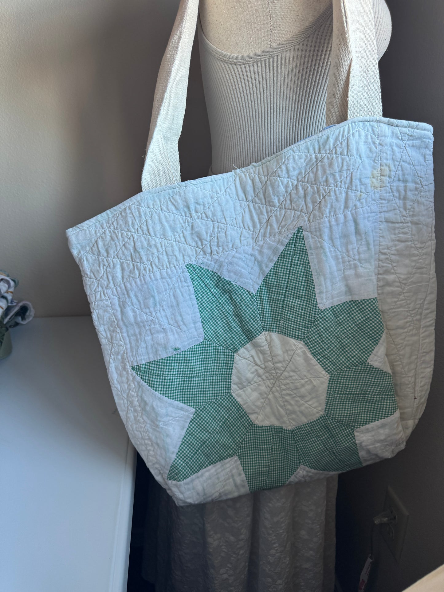 Point Star Quilt Tote