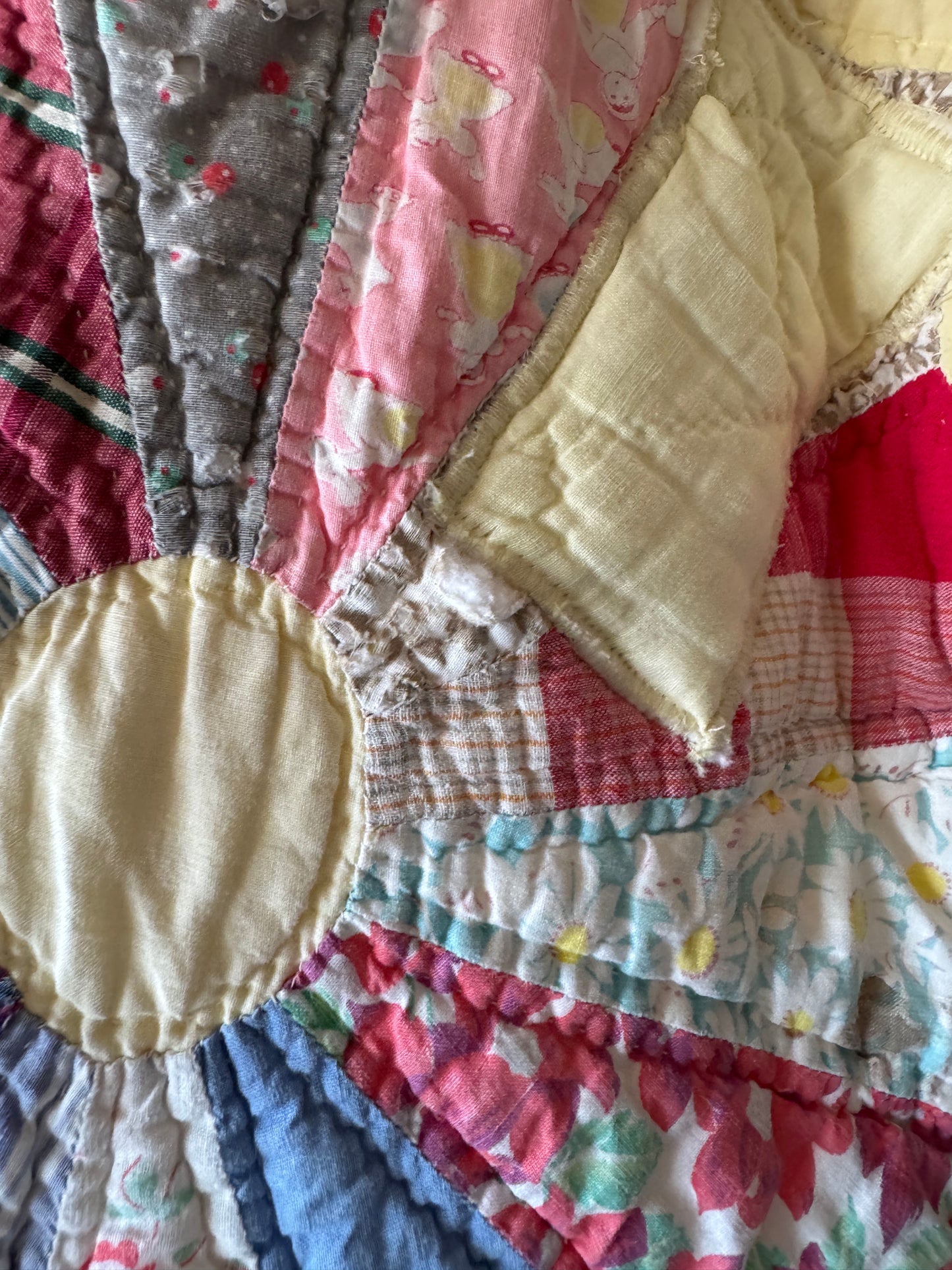 Butter Yellow Dresden Plate Hoodie