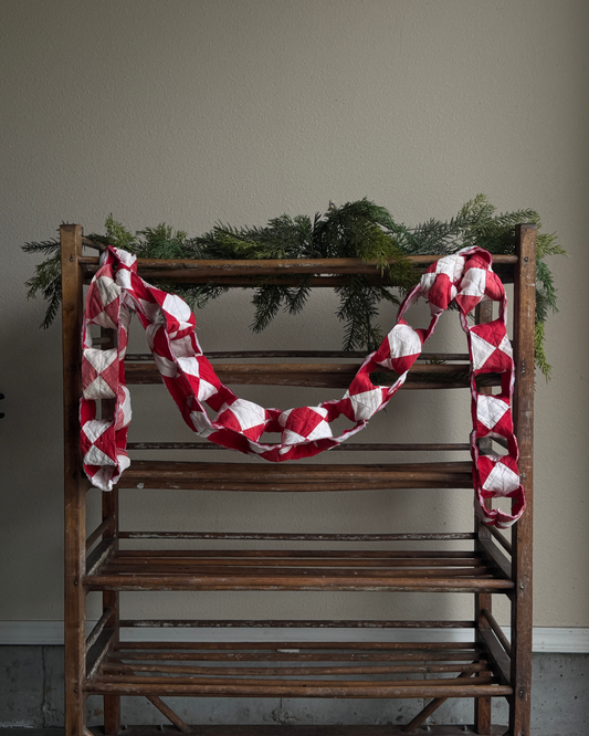 Antique Quilt Chain Garland