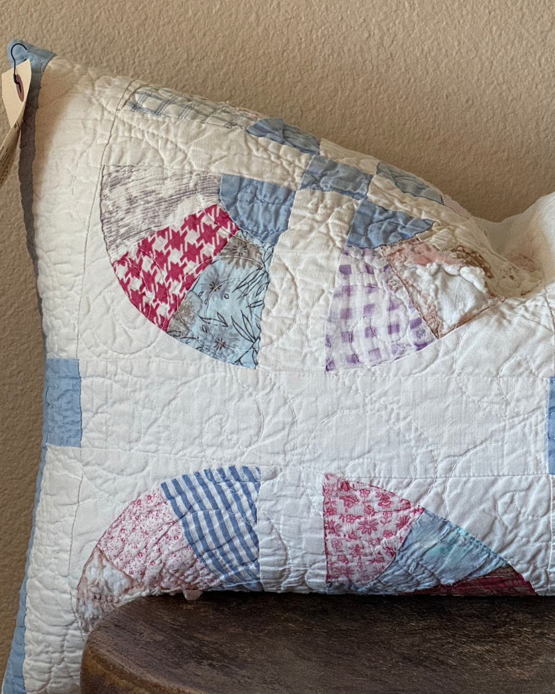 Vintage Quilt Pillow (16x23)