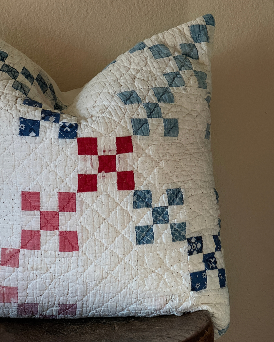 Vintage Quilt Pillow (20x20)