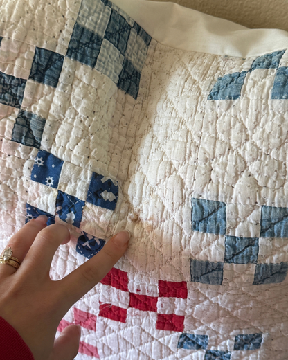 Vintage Quilt Pillow (20x20)