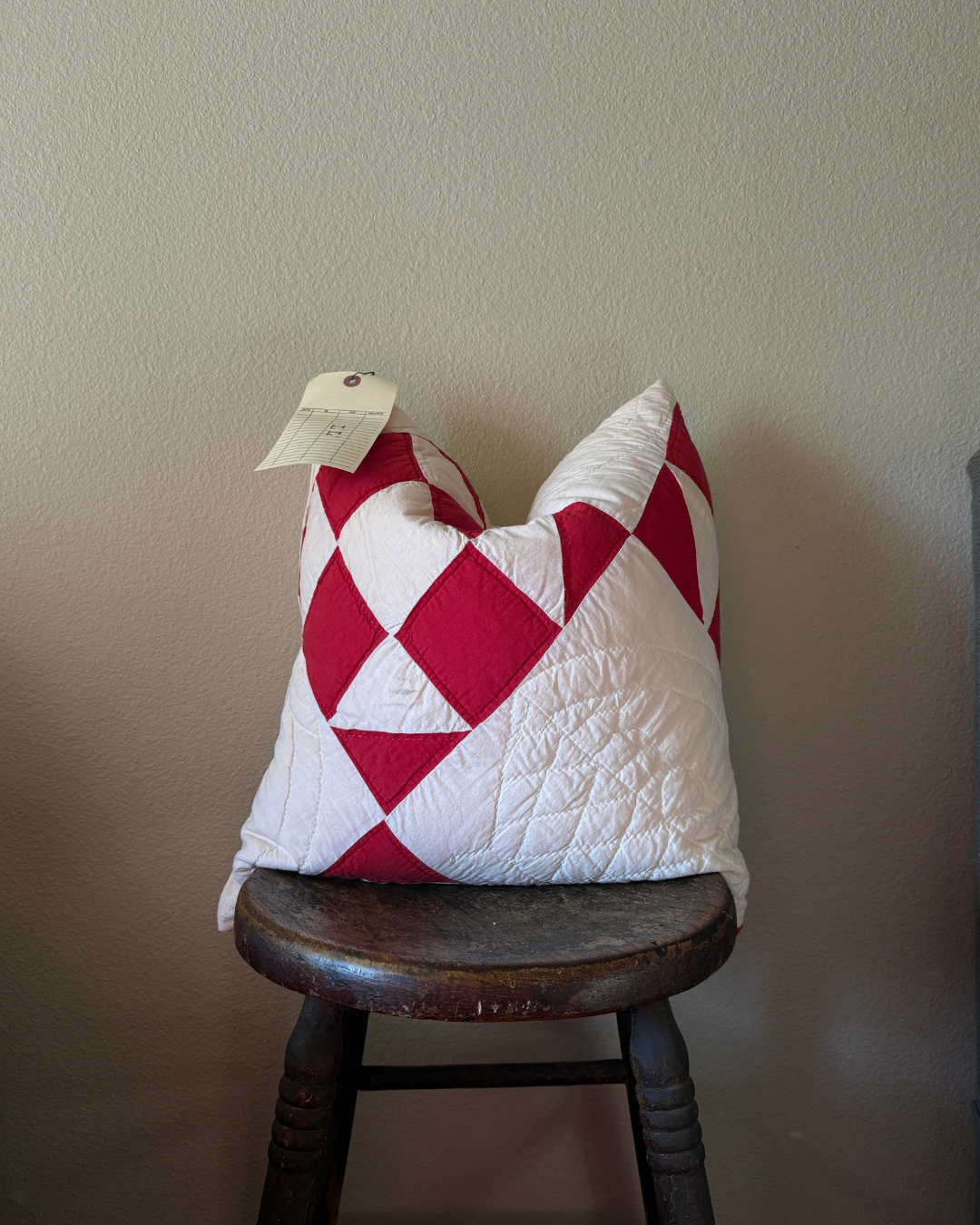 Vintage Quilt Pillow (20x20)