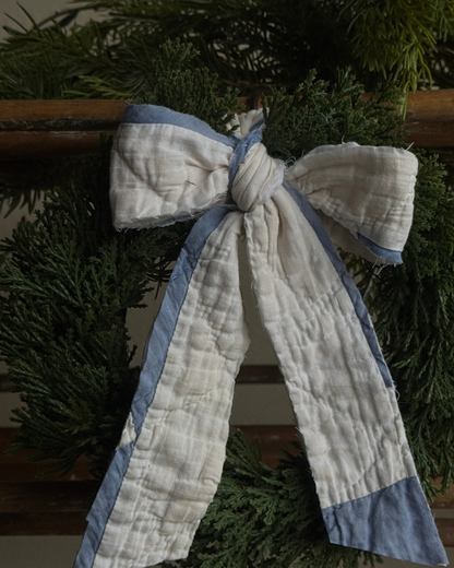 Quilt Bow Cedar Wreath (03)